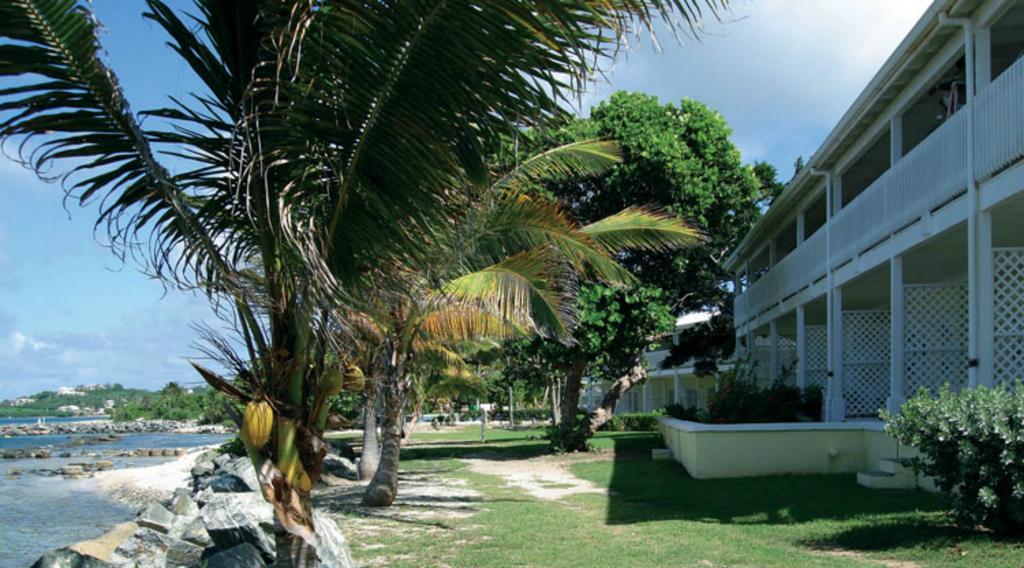 Tamarind Reef Resort Spa & Marina Christiansted Exterior photo