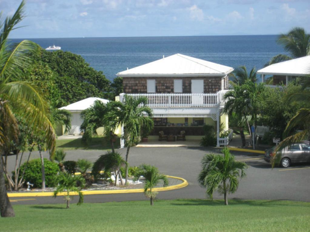 Tamarind Reef Resort Spa & Marina Christiansted Exterior photo