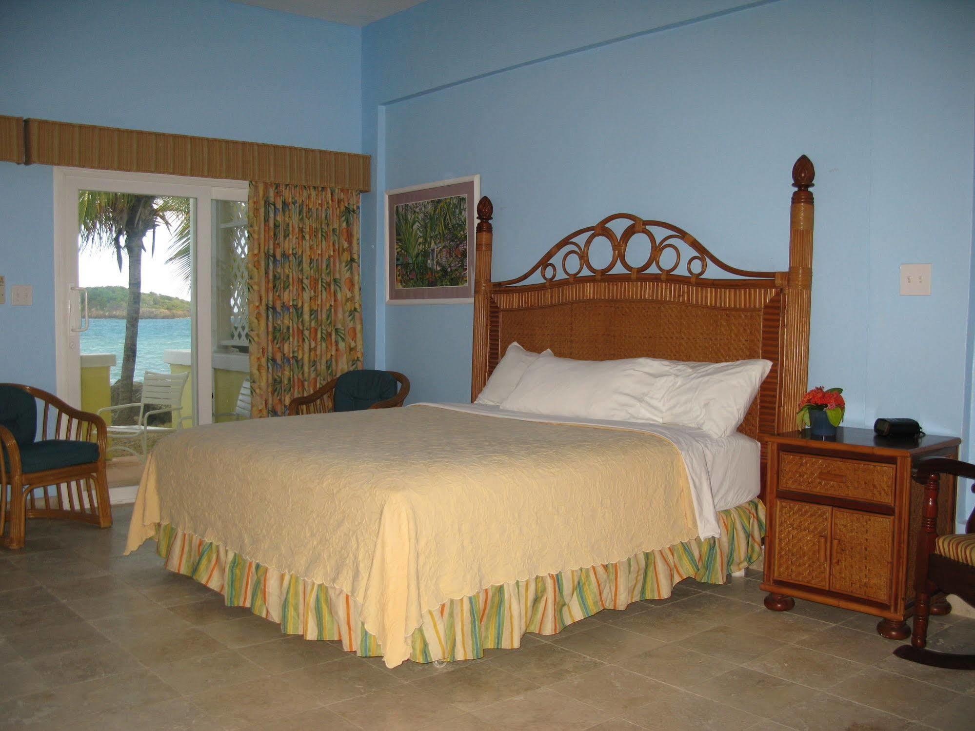 Tamarind Reef Resort Spa & Marina Christiansted Exterior photo